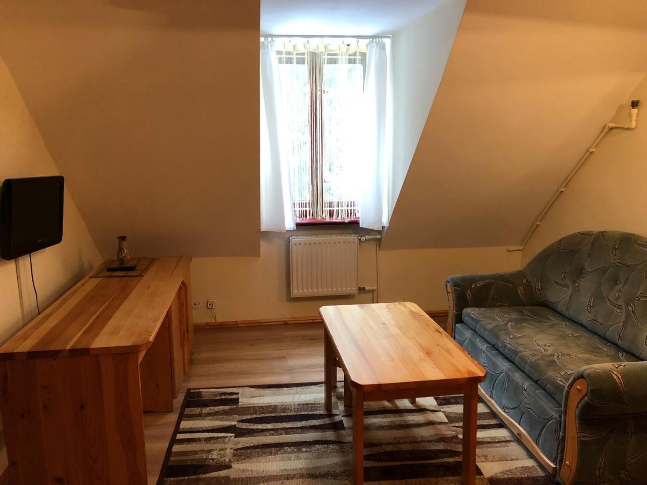 Zadrna Rezydencja Aparthotel Chełmsko Śląskie Buitenkant foto